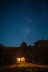 barn house at starry night © Tianyi