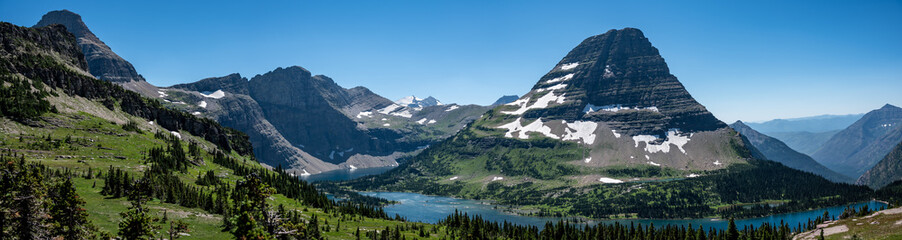 Fototapeta na wymiar Hidden Lake overview from Logan Pass in Glacier National Park, Montana, USA. 