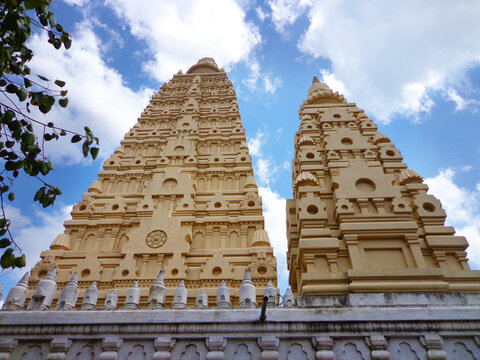 Punchi Dabadiwa, Rathganga Rajamaha Viharaya in Ratnapura, Sri Lanka