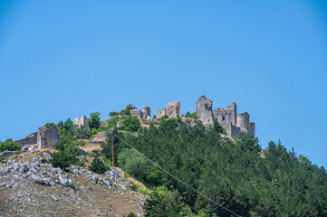 Fototapeta premium the beautiful castle of Rocca Calascio and where the film Ladyhawke was filmed