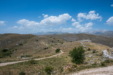 Fototapeta na wymiar Panoramic view from Rocca Calascio on Campo Imperatore and the Gran Sasso massif
