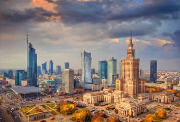 A beautiful view of the city center of Warsaw, the capitals of Poland - obrazy, fototapety, plakaty