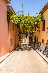 Fototapeta na wymiar Street in Plaka district, Athens Greece
