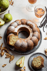 bundt cake moelleux gâteau fondant fait maison poire vanille
