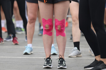 Fototapeta na wymiar medical knee pad to reduce joint pain when walking.