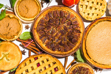 Set variety fall seasonal pies © ricka_kinamoto