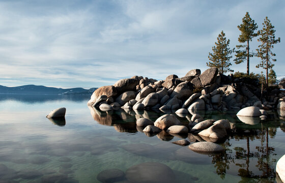 A calm and peaceful winter evening brings out the clarity of Lake Tahoe, Nevada.