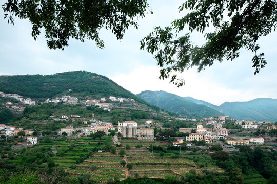 Tramonti