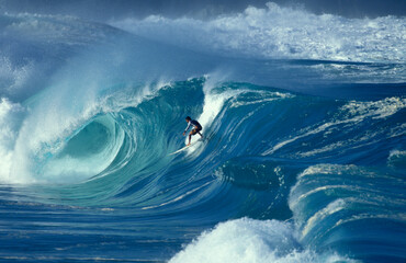 Big wave surfing, Hawaii