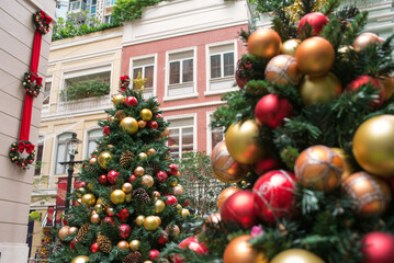 クリスマスツリー　香港のショッピングモール　Christmas trees at shopping mall in Hong Kong