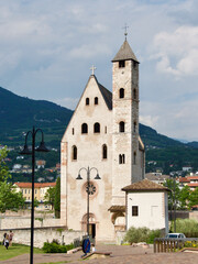 Fototapeta na wymiar aint Apollinare Church with Gothic architecture in Trento, Italy
