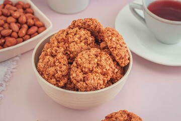 Deliciosos biscoitos caseiros. docinhos amanteigados. bolacha caseira. Biscoitos amanteigados...