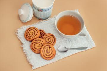 Deliciosos biscoitos caseiros. docinhos amanteigados. bolacha caseira. Biscoitos amanteigados...