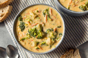 Homemade Healthy Broccoli Cheddar Soup