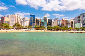 Obraz premium orla da praia das castanheiras, praia dos namorados, Guarapari região metropolitana de Vitória, Espirito Santo, Brasil