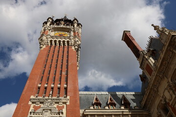 La mairie et le beffroi, vus de l'extérieur, ville de Calais, département du Pas de Calais, France