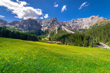 Fototapeta premium Idyllic Alpine landscape near St Magdalena, Val di Funes, Dolomites alps, Italy