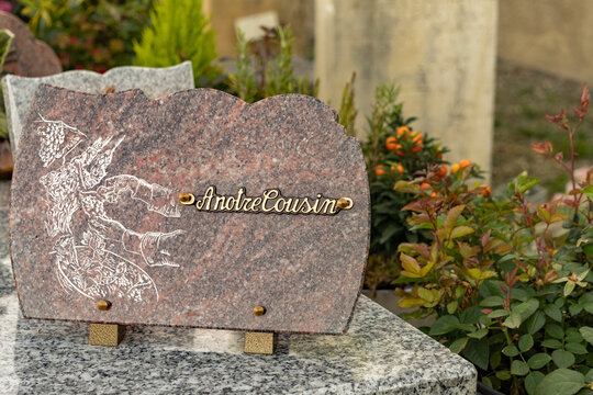Funeral plaque with the inscription: "To our cousin"