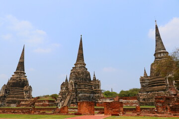 Fototapeta premium Chedi (pagoda) of Wat Phra Sri Sanphet - Historical parks of Thailand in Ayutthaya province
