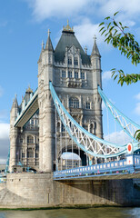 Fototapeta na wymiar Tower Bridge over the Thames