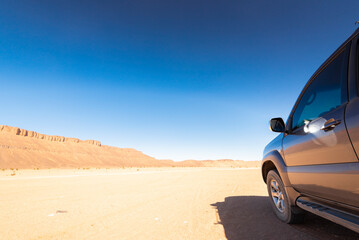 Driving by the Sahara desert