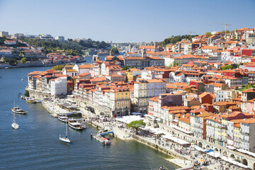 Fototapeta na wymiar Porto, River Douro and Old Town from above
