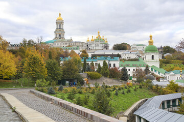 Fototapeta na wymiar Kyiv-Pechersk Lavra in autumn day in Kyiv, Ukraine