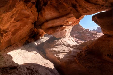 Zelfklevend Fotobehang Neom Cave Saudi Arabia © almozinisaleh