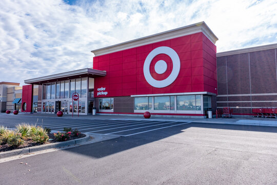 Grocery Store Exterior