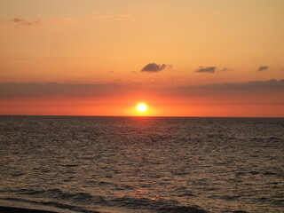 日本海に沈む夕日