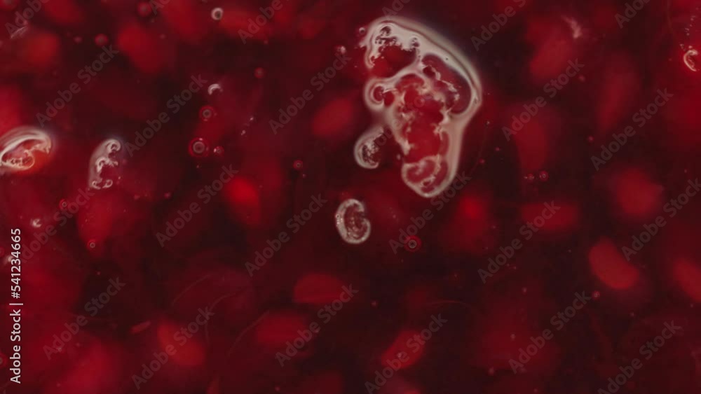 Poster raspberry jam rotates in a circle. high quality 4k footage