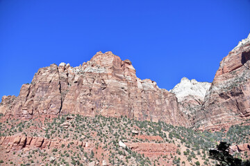Fototapeta na wymiar Zion Mountains