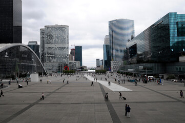 Blick vom Grande Arche, Architekt Johan Otto von Spreckelsen, 1989,, La Défense, Geschäftsviertel, Paris, Frankreich, Europa