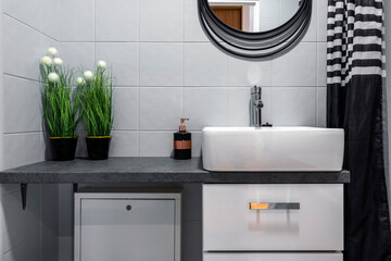 Ceramic sink in small batroom