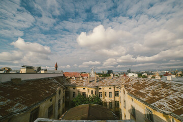 Fototapeta na wymiar roofs of the city, city landscape