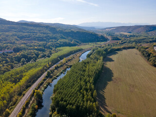 Fototapeta na wymiar Aerial Autumn view of Iskar river, Bulgaria
