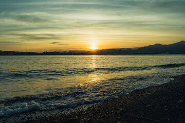 海と夕日