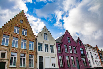 Fototapeta na wymiar maisons, rues, et autres bâtiments de la ville de Bruges