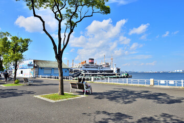 木陰が心地よい横浜山下公園