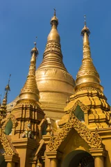 Selbstklebende Fototapeten Shwedagon Pagoda in Yangon in Myanmar © Fyle
