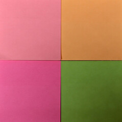 Fondo abstracto con formas cuadriculadas y alternancia de colores en tonos verdes, rosas y naranjas 
