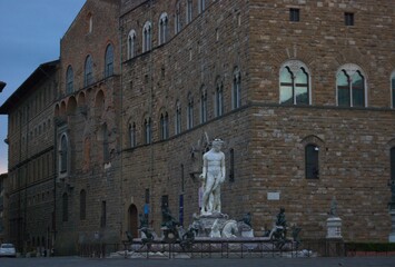 Florence, Italy:  a view of piazza della Signoria, Palazzo Vecchio and il Biancone (Neptune Fountain)