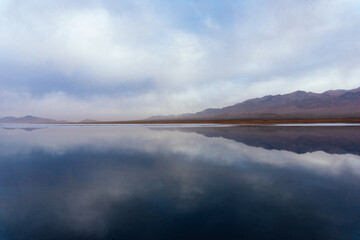 Obraz premium lake in the morning
