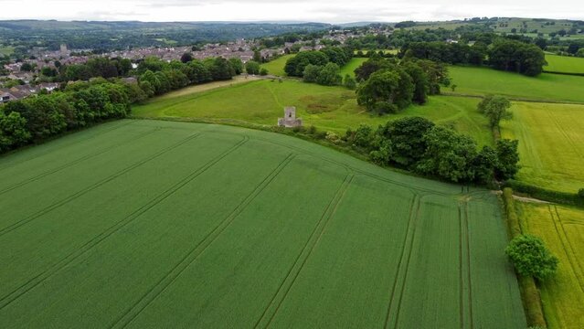 Drone flight over Oliver Ducket towards Richmond