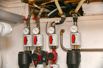 Hot water control system in a private house with autonomous heating.
