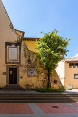 Arezzo is Italy city located in Tuscany.