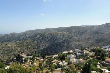 Le village de Goniès près de Gazi en Crète