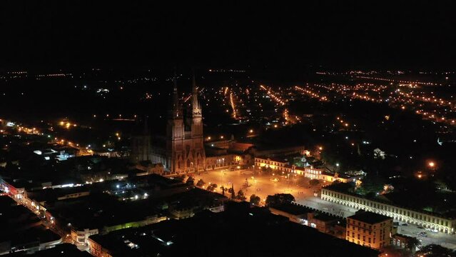basilica por la noche