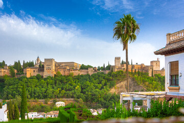 Ancient Alhambra palace in Granada old town, Spain. - obrazy, fototapety, plakaty