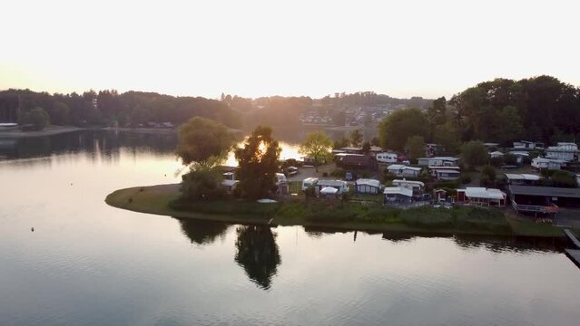 Bevertalsperre n&auml;he H&uuml;ckeswagen - See im Sp&auml;tsommer - Drohne